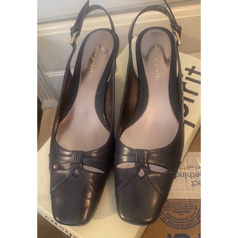 Womens Easy spirit Navy sling back shoes size 6M with box